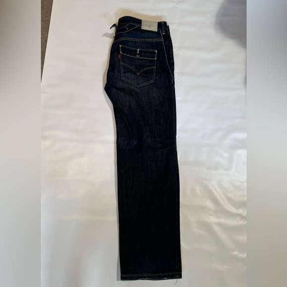 Levi’s Jeans Pants 32x34, classic 3D cut and design - Picture 3 of 8